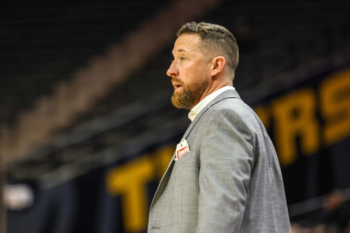 John Burroughs Logan-Rogersville Missouri boys basketball March 15 2024 Nate Latsch 27232